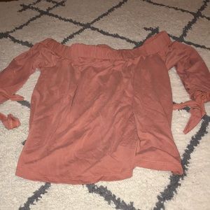 Off shoulder blouse with tie sleeves